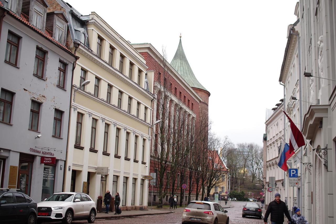 Dream Apartment Near The Old Tower Riga Buitenkant foto